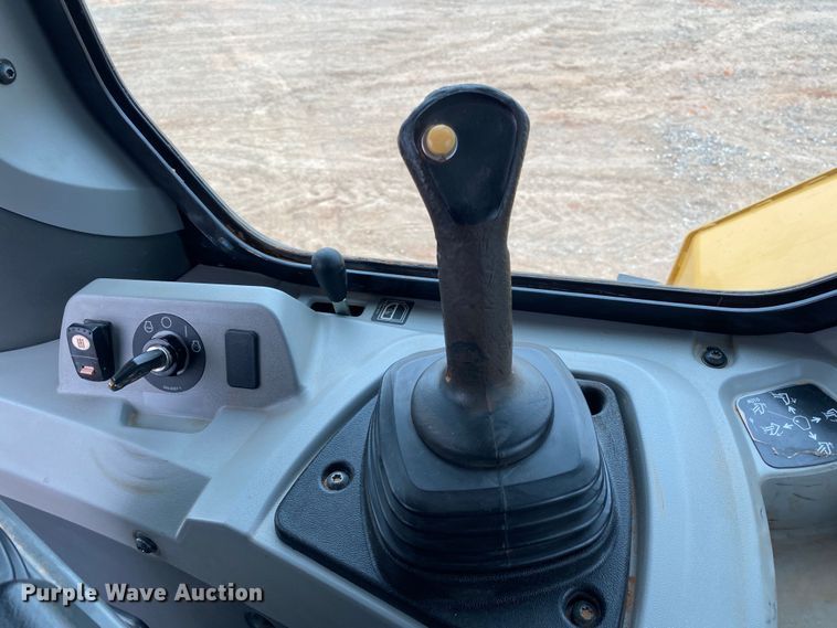 image for item DL7067 2014 Caterpillar D7E  dozer