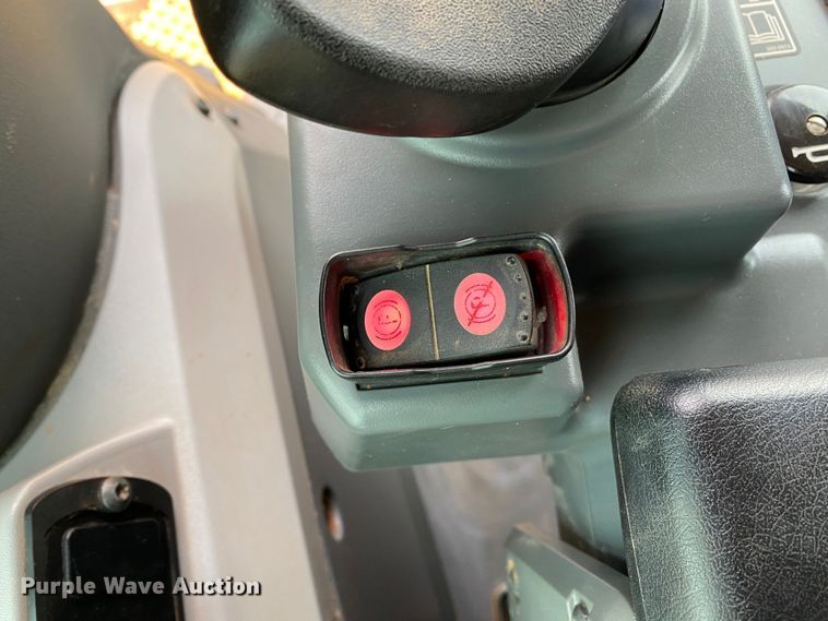 image for item DL7067 2014 Caterpillar D7E  dozer