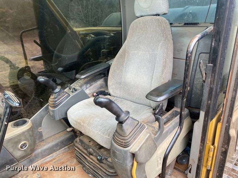 image for item DL7069 2009 Caterpillar 324D L  excavator