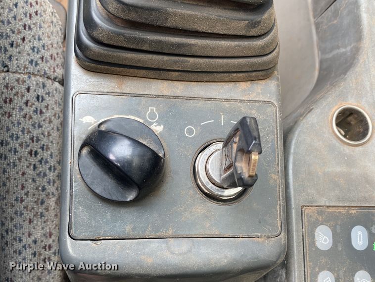 image for item DL7069 2009 Caterpillar 324D L  excavator