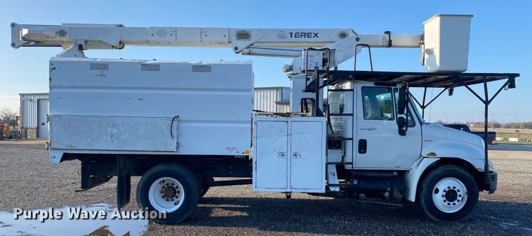 image for item DL7074 2009 International 4300  forestry bucket truck