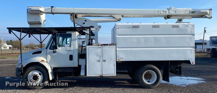 image for item DL7074 2009 International 4300  forestry bucket truck