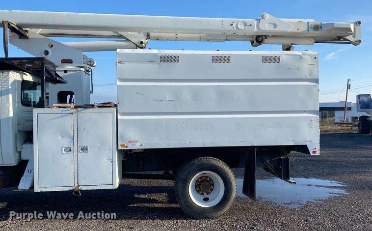 image for item DL7074 2009 International 4300  forestry bucket truck