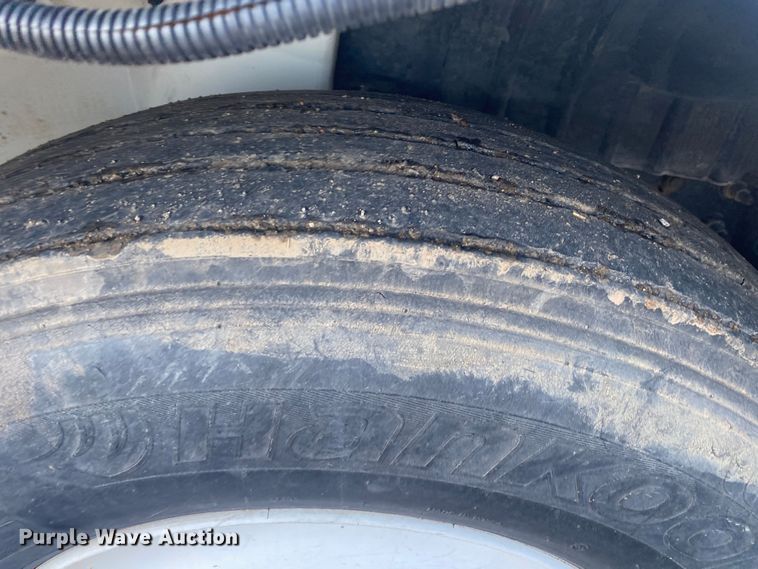 image for item DL7074 2009 International 4300  forestry bucket truck