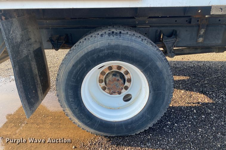 image for item DL7074 2009 International 4300  forestry bucket truck