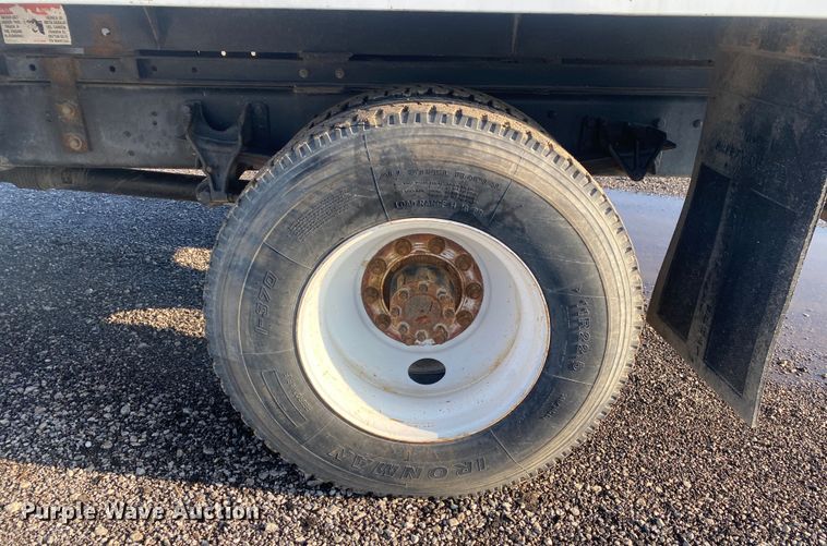 image for item DL7074 2009 International 4300  forestry bucket truck