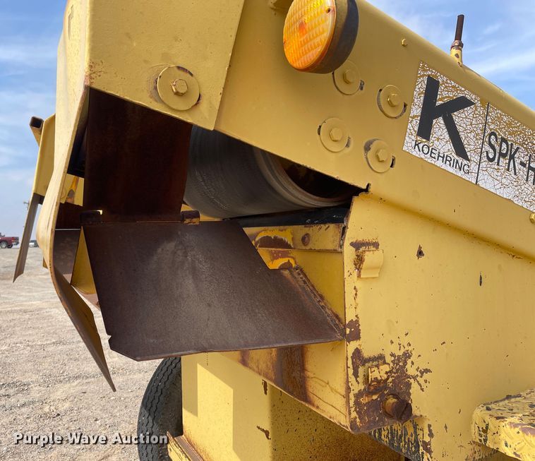 image for item DN4567 Koehring SPK-H  chip spreader