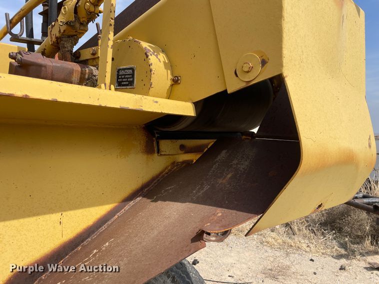 image for item DN4567 Koehring SPK-H  chip spreader