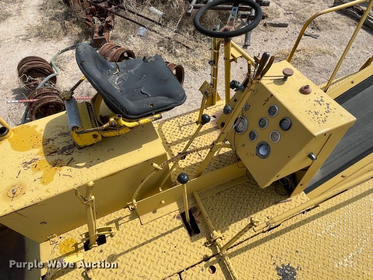 image for item DN4567 Koehring SPK-H  chip spreader