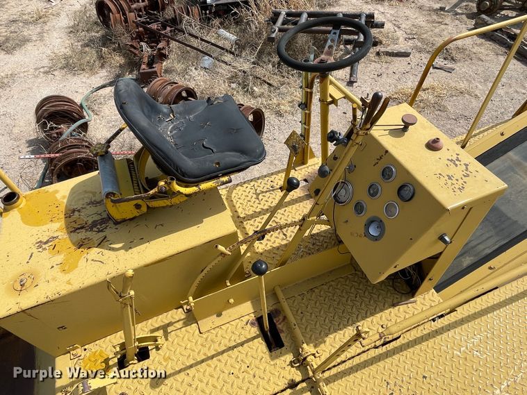 image for item DN4567 Koehring SPK-H  chip spreader