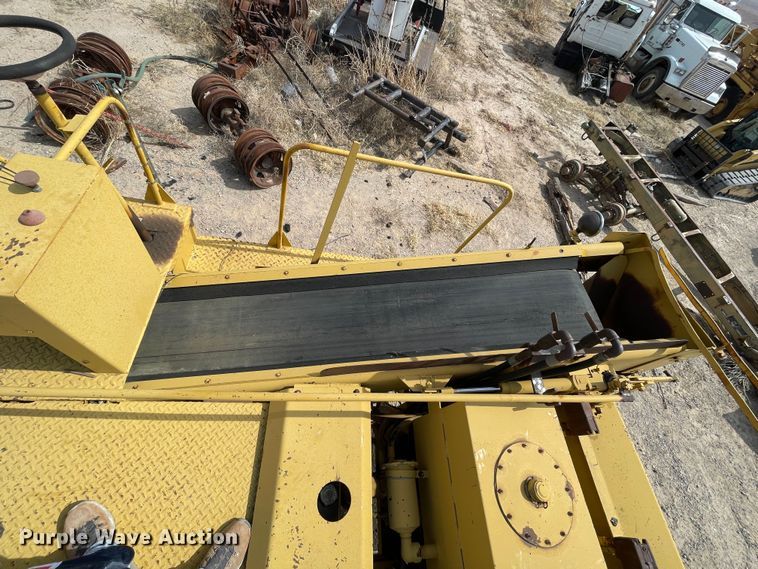 image for item DN4567 Koehring SPK-H  chip spreader