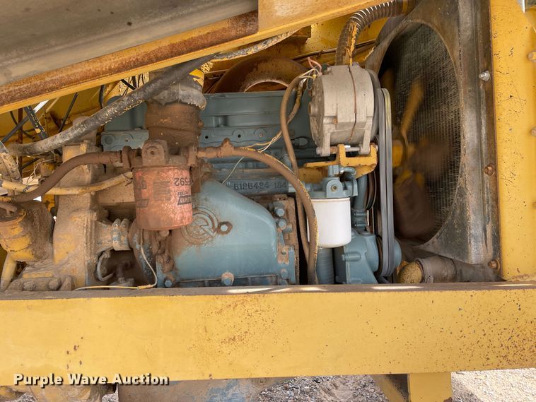 image for item DN4567 Koehring SPK-H  chip spreader