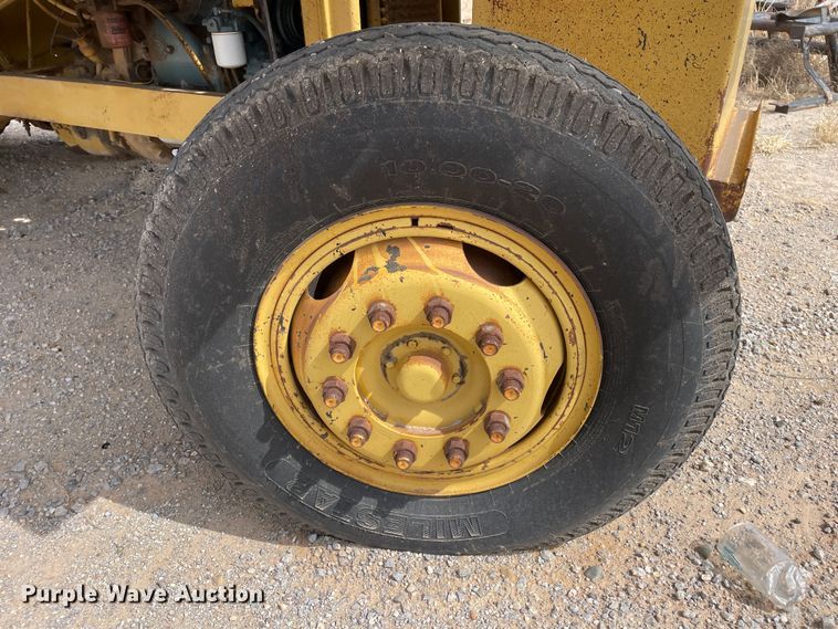 image for item DN4567 Koehring SPK-H  chip spreader