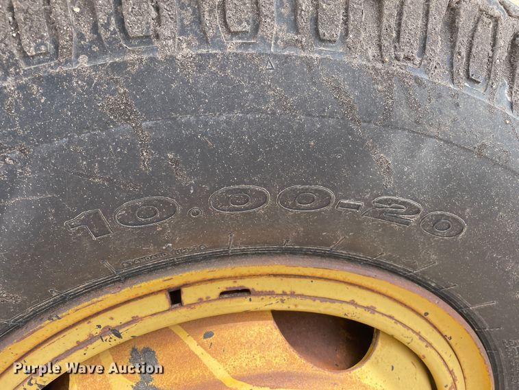 image for item DN4567 Koehring SPK-H  chip spreader