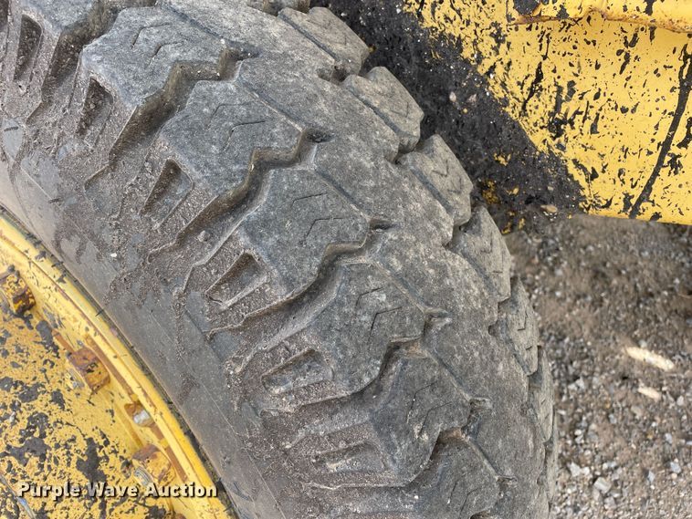 image for item DN4567 Koehring SPK-H  chip spreader