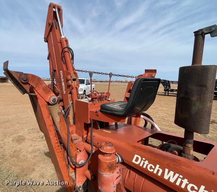 image for item DN4574 1978 Ditch Witch R40  trencher