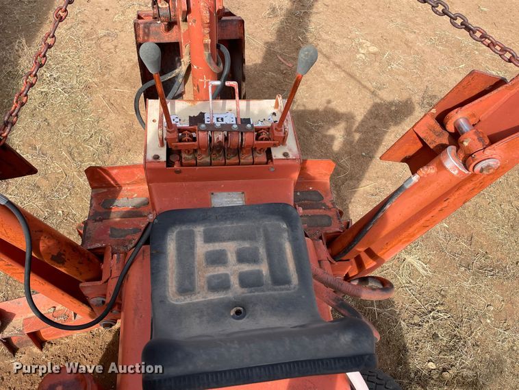 image for item DN4574 1978 Ditch Witch R40  trencher