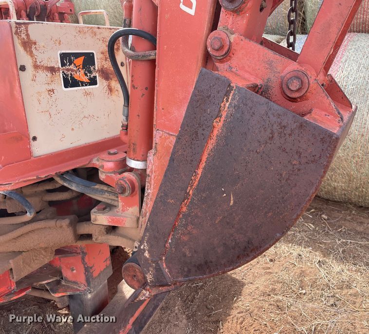 image for item DN4574 1978 Ditch Witch R40  trencher