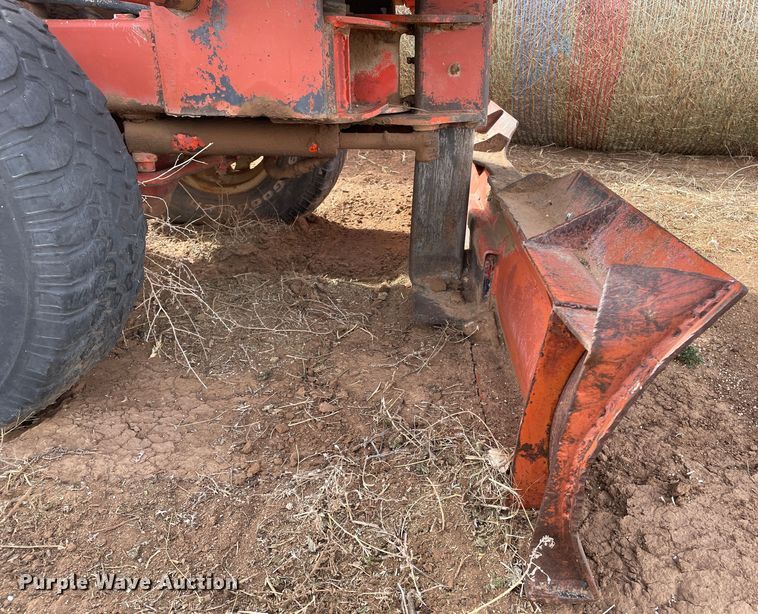 image for item DN4574 1978 Ditch Witch R40  trencher