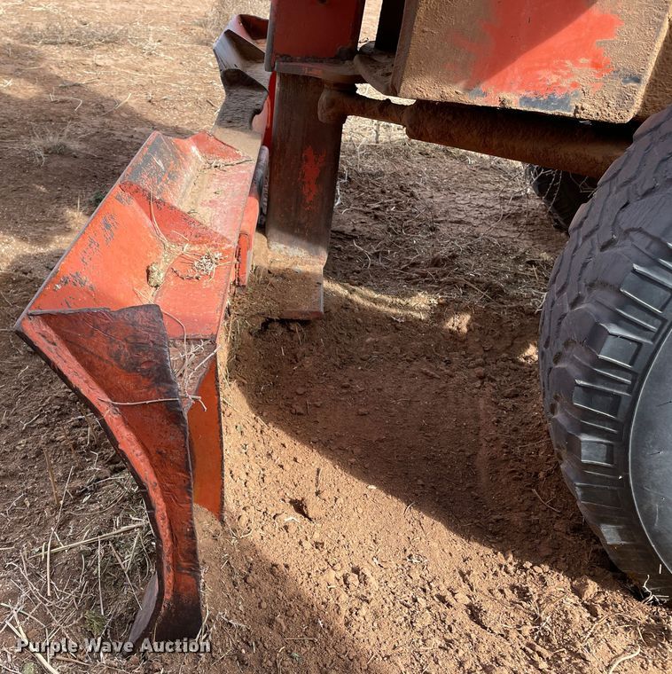 image for item DN4574 1978 Ditch Witch R40  trencher