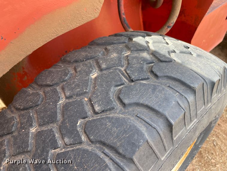 image for item DN4574 1978 Ditch Witch R40  trencher