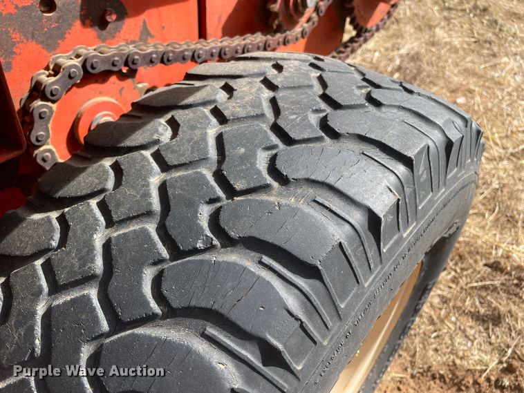 image for item DN4574 1978 Ditch Witch R40  trencher