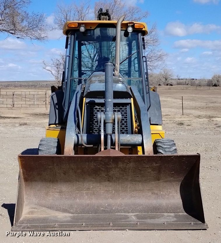 image for item DN6329 2010 John Deere 310J  backhoe