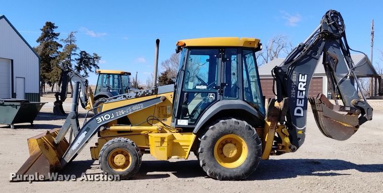 image for item DN6329 2010 John Deere 310J  backhoe