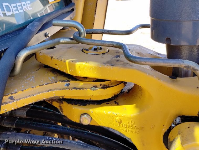 image for item DN6329 2010 John Deere 310J  backhoe