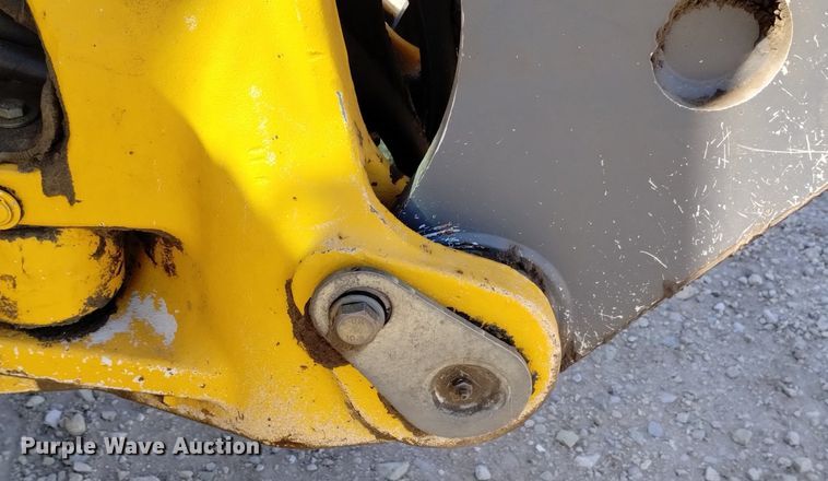 image for item DN6329 2010 John Deere 310J  backhoe