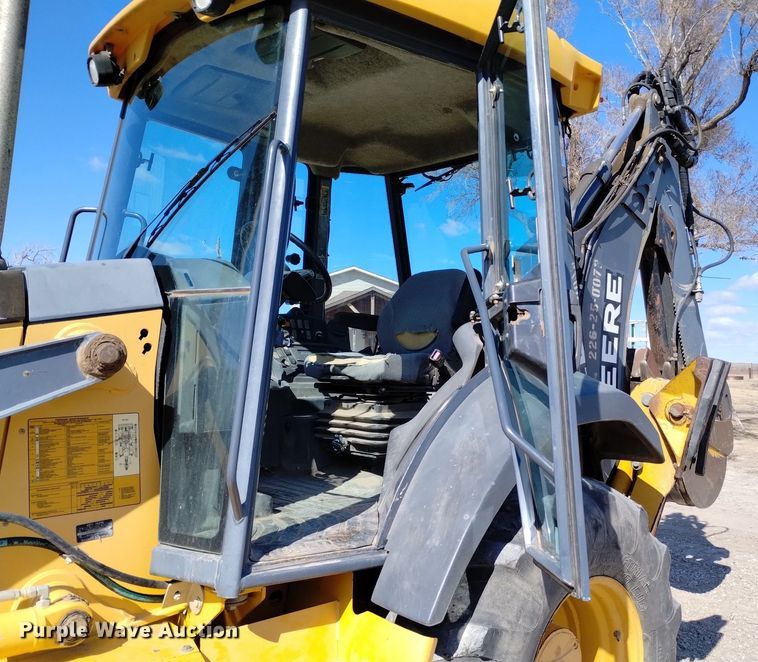 image for item DN6329 2010 John Deere 310J  backhoe