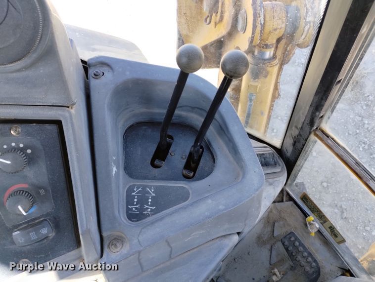 image for item DN6329 2010 John Deere 310J  backhoe