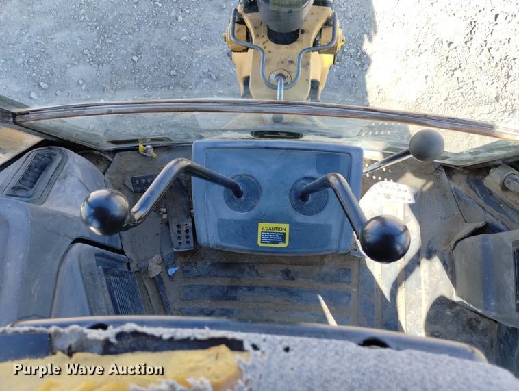 image for item DN6329 2010 John Deere 310J  backhoe