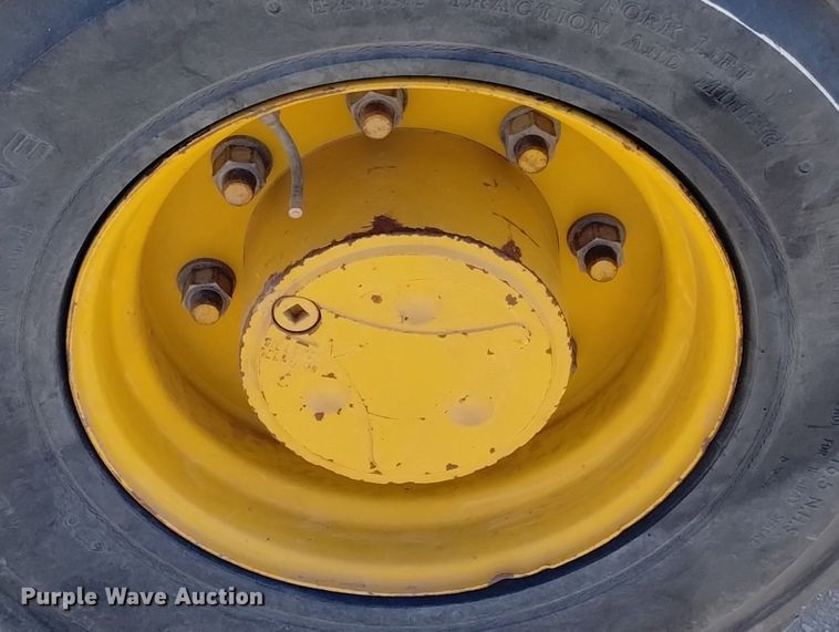 image for item DN6329 2010 John Deere 310J  backhoe