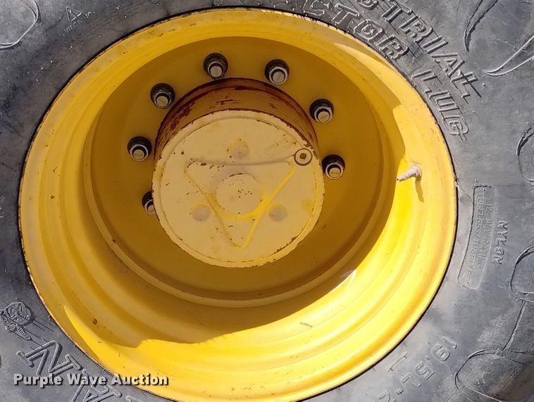 image for item DN6329 2010 John Deere 310J  backhoe