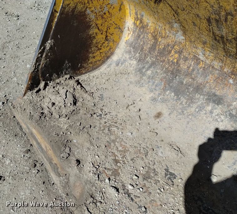 image for item DN6330 2010 John Deere 310SJ  backhoe