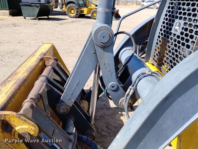image for item DN6330 2010 John Deere 310SJ  backhoe