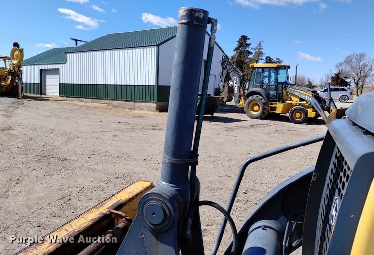 image for item DN6330 2010 John Deere 310SJ  backhoe