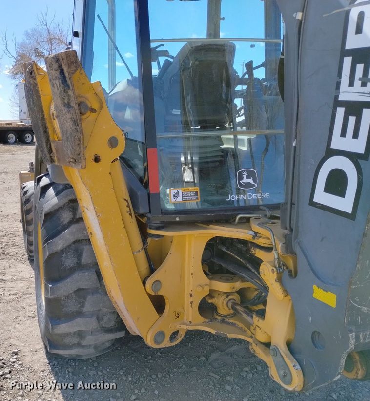 image for item DN6330 2010 John Deere 310SJ  backhoe