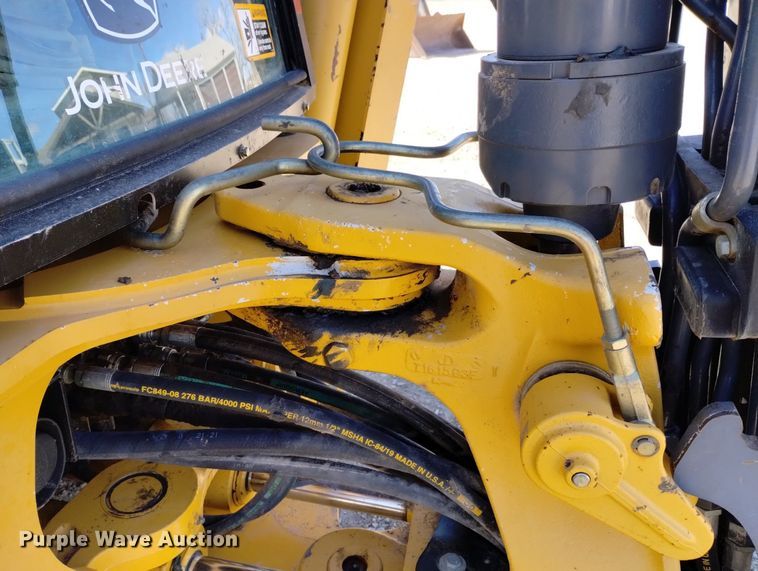 image for item DN6330 2010 John Deere 310SJ  backhoe