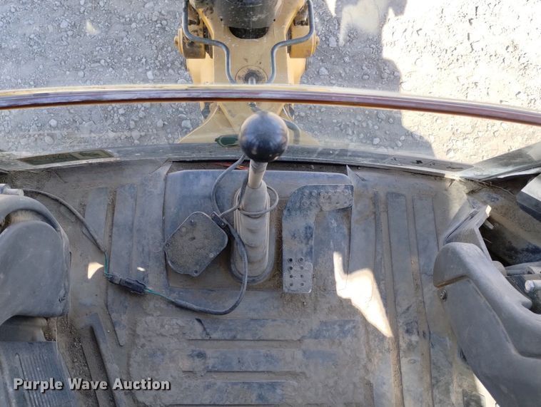 image for item DN6330 2010 John Deere 310SJ  backhoe