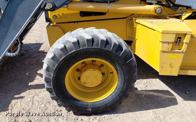 image for item DN6330 2010 John Deere 310SJ  backhoe