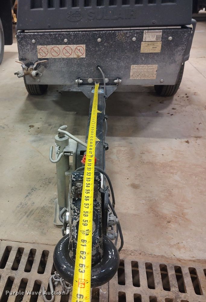 image for item DO3819 Sullair 185DPQ  air compressor