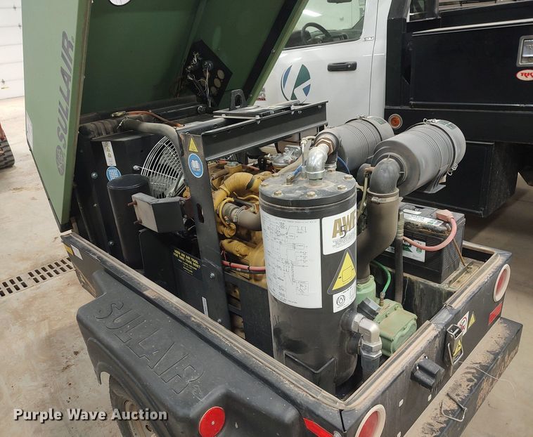 image for item DO3819 Sullair 185DPQ  air compressor