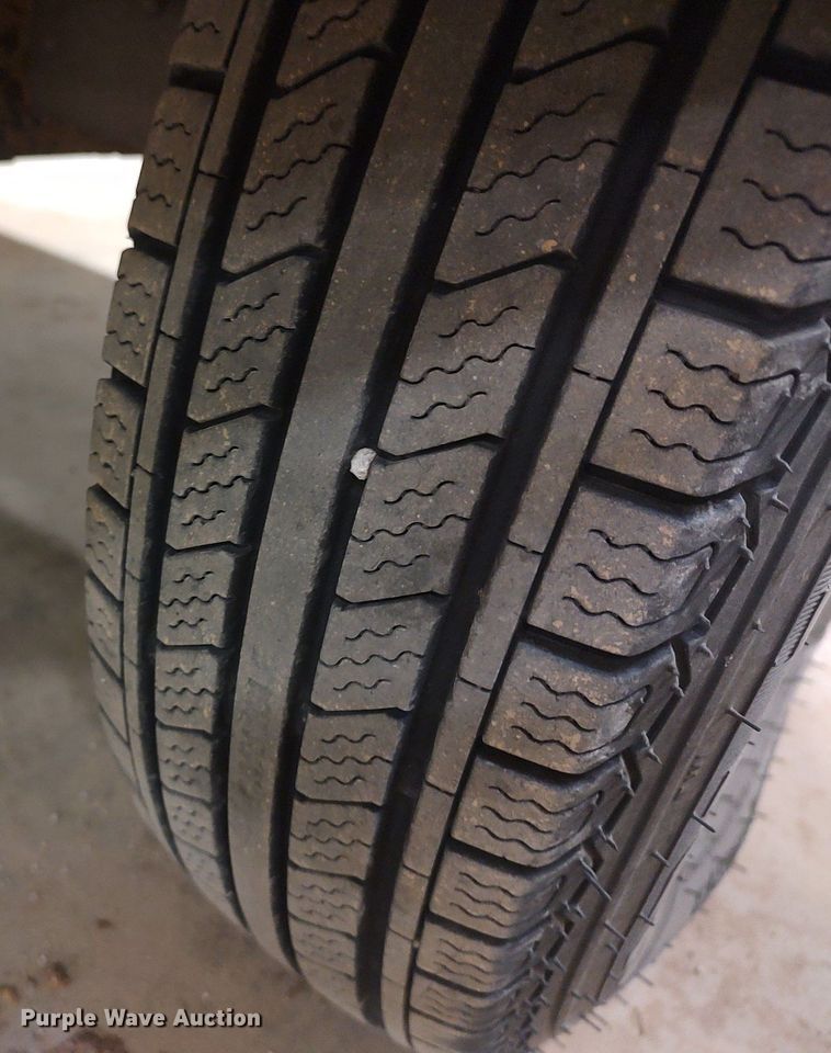 image for item DO3819 Sullair 185DPQ  air compressor