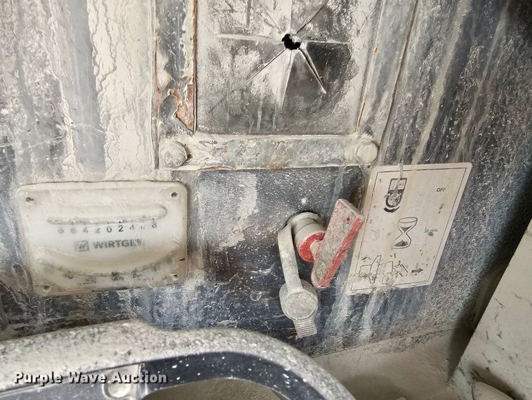 image for item DO4190 2017 Kleemann Mobirex EVO 2 MR130ZiS  crushing plant