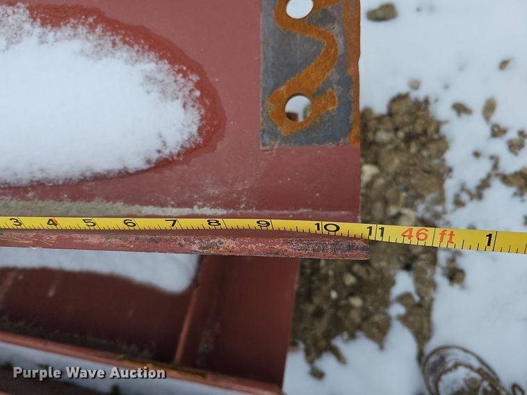 image for item DO4226 Approximately 107 pieces of red iron building materials