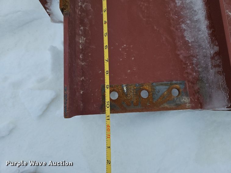 image for item DO4226 Approximately 107 pieces of red iron building materials