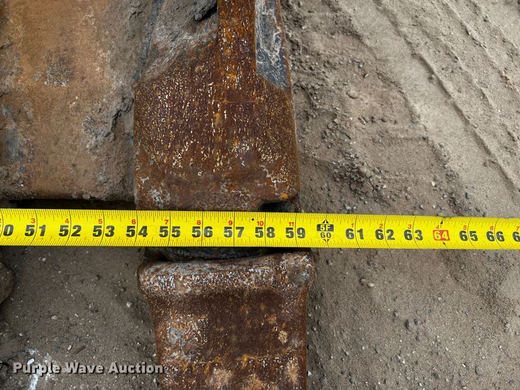 image for item DQ1983 2011 Caterpillar 336EL  excavator