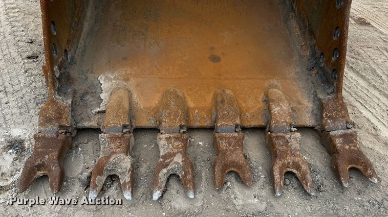 image for item DQ1983 2011 Caterpillar 336EL  excavator